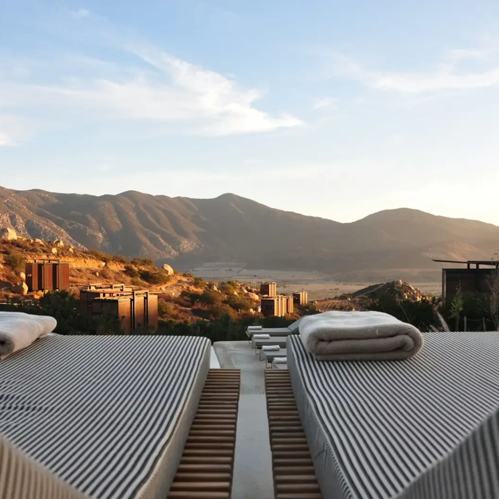 Maharaja Lake Estate 1